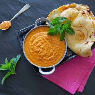Naan & Masala Sauce | veg, contains egg
