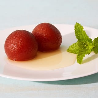 Gulab Jamun | veg